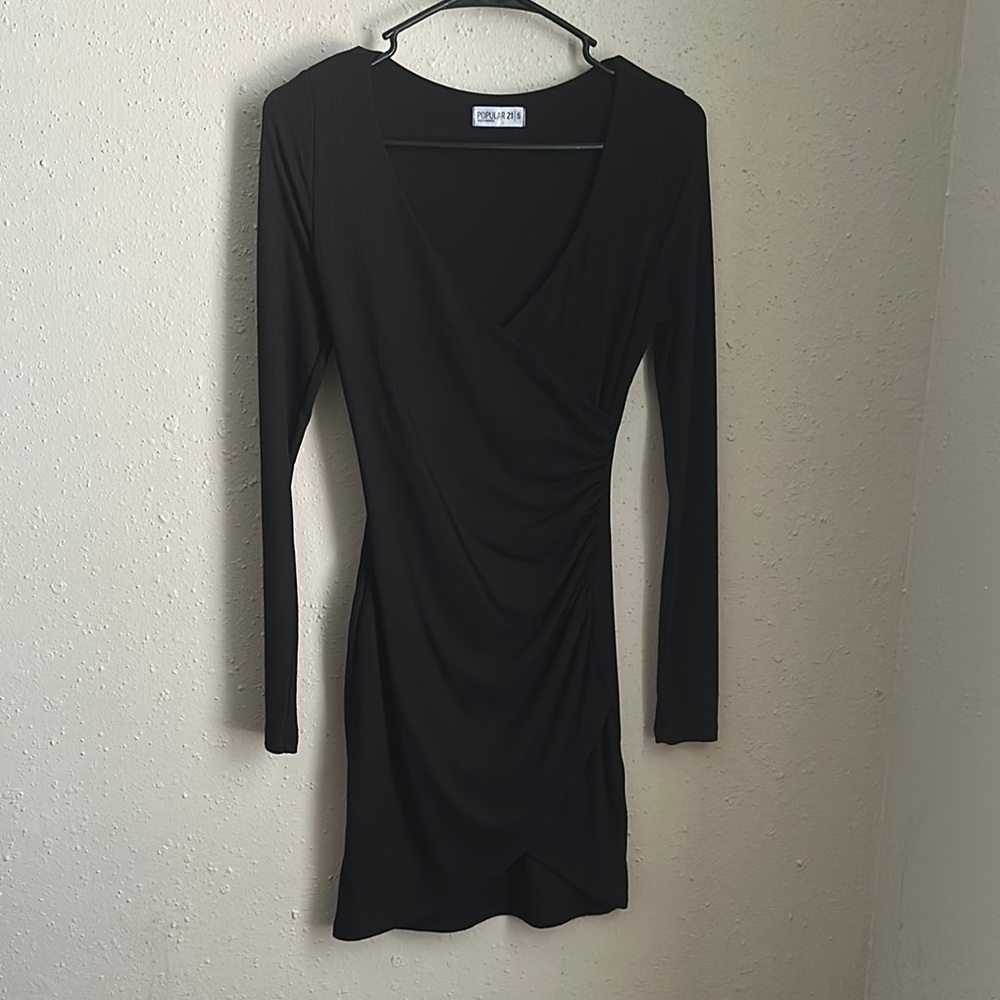 Popular 21 S Elegant Black Wrap Dress